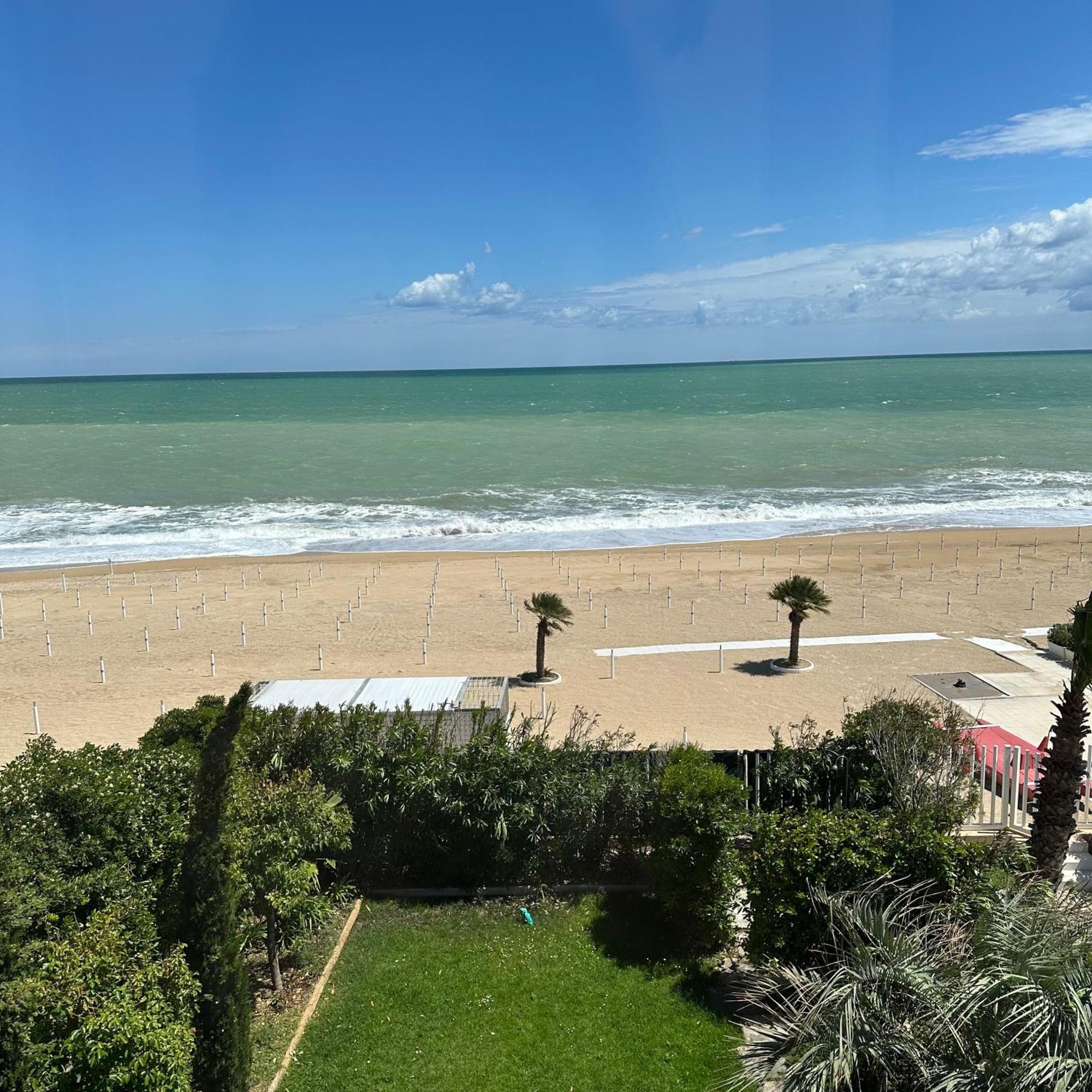 Conero Casa - Marcelli Di Numana In Via Litoranea 101 Sul Mare Vista Spiaggia Con Parcheggio Esclusivo Exterior foto
